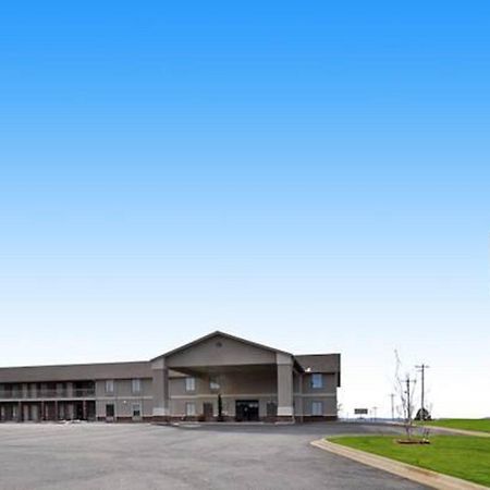 Econo Lodge Inn & Suites غرينبرير المظهر الخارجي الصورة