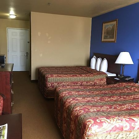 Econo Lodge Inn & Suites غرينبرير المظهر الخارجي الصورة