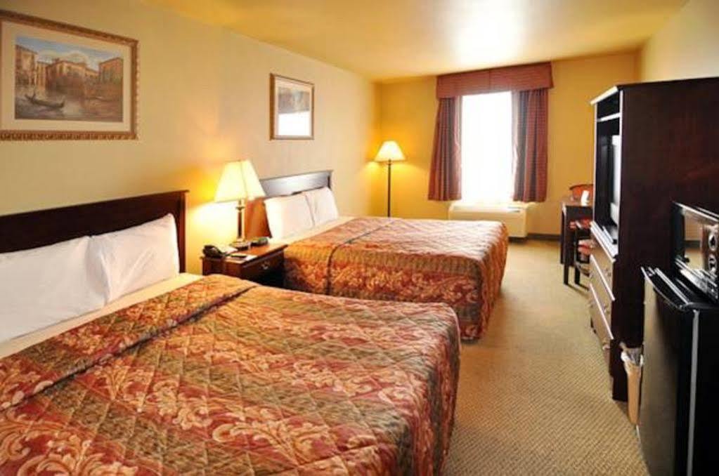 Econo Lodge Inn & Suites غرينبرير المظهر الخارجي الصورة